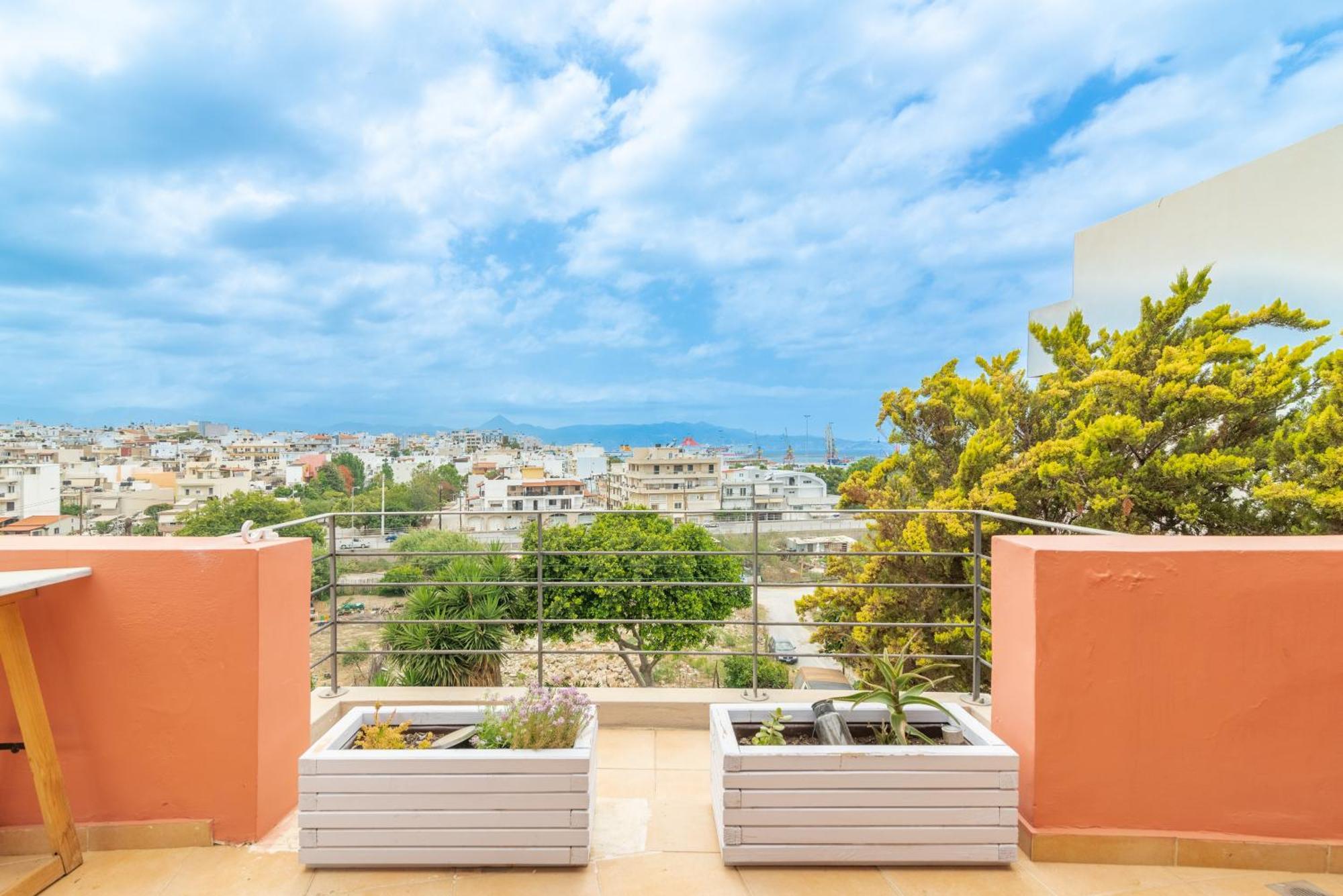 City Loft Near The Airport With Seaview Iraklio Exteriér fotografie